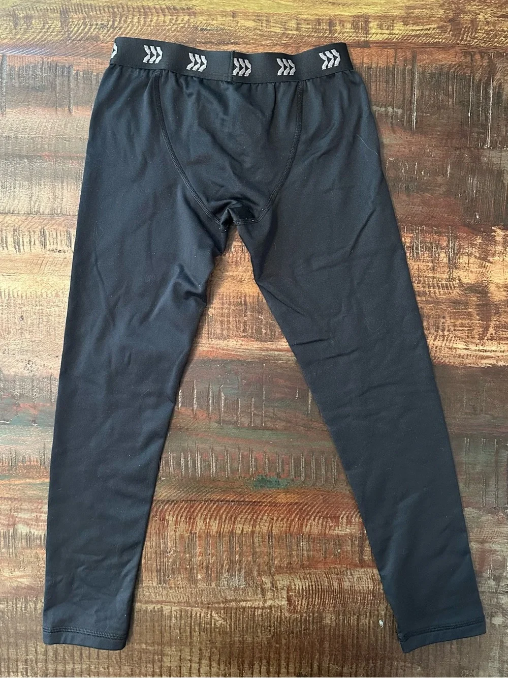 Kids all in motion Black Thermal Set
